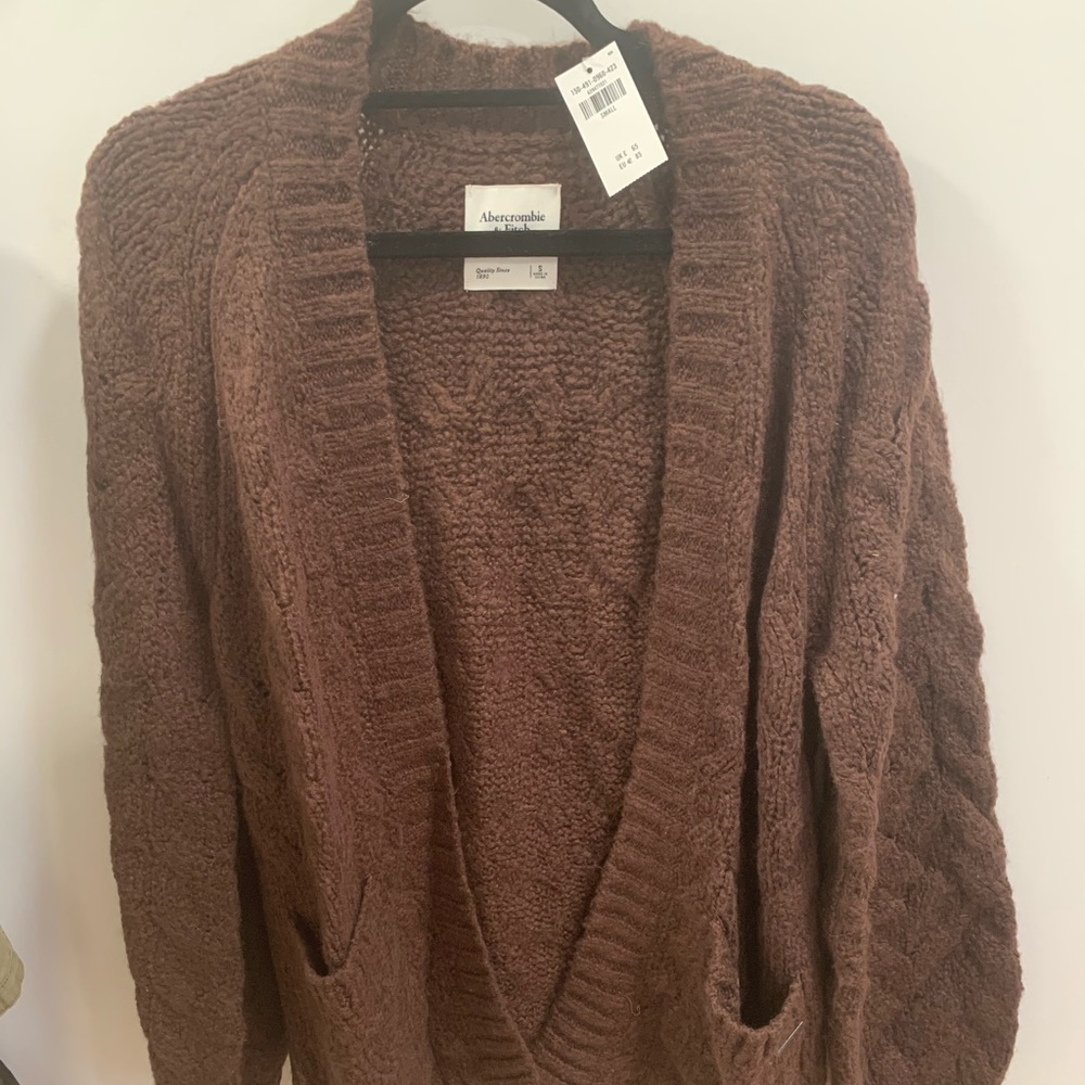 NWT Abercrombie Cardigan